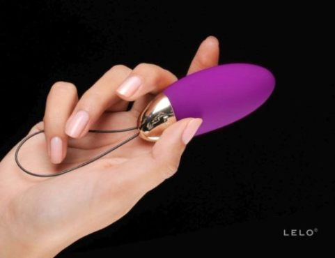 Best Bullet Vibrators - Lelo Lyla 2