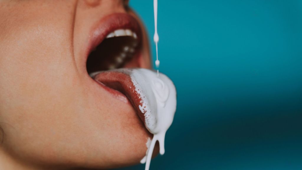 Sugar, coconut oil, and water make great fake cum